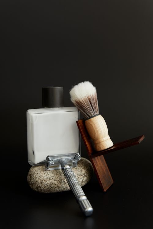 Men’s Grooming Kit: What’s Inside and How to Choose